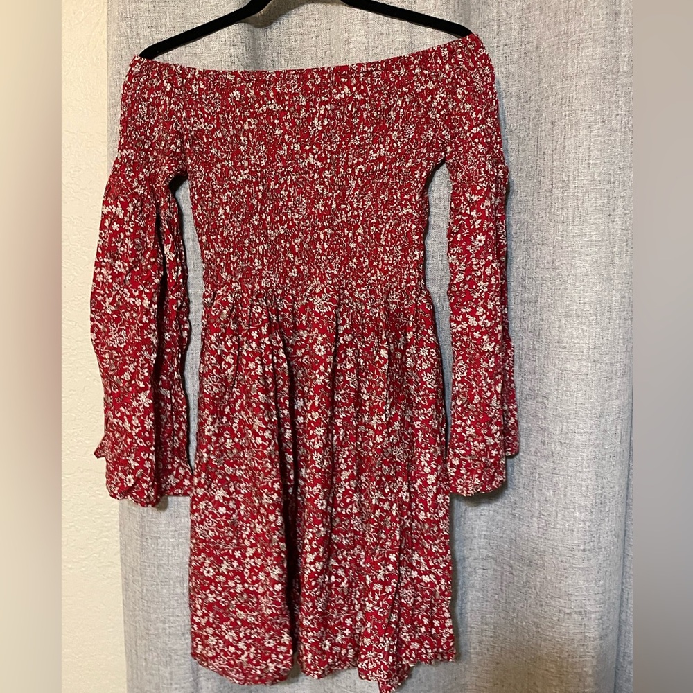 BNWT Meanor Dress in Size Large